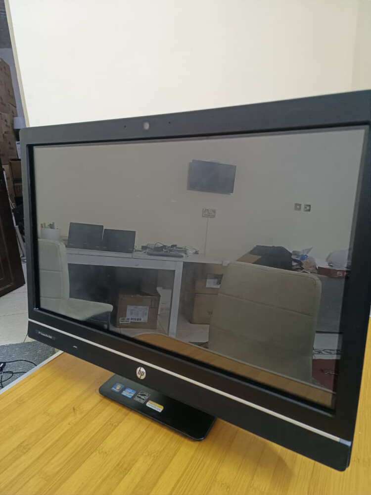 Hp All in One,23inch Touchscreen i7 - 2
