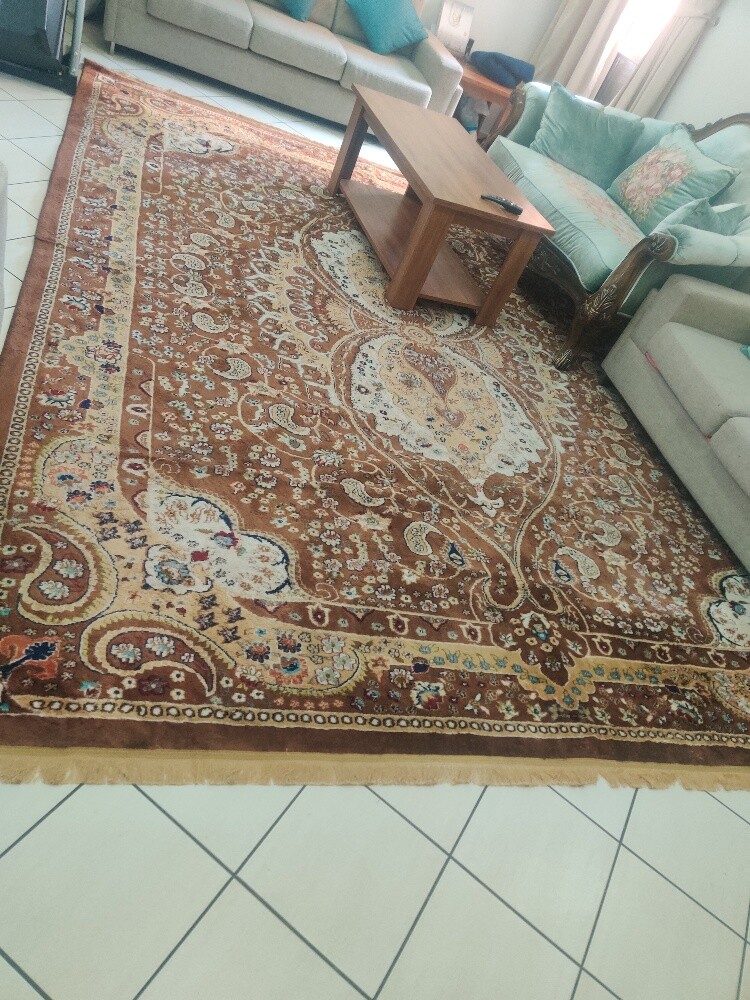 Large Turkish Carpet 3 X 4 Metres- - 2