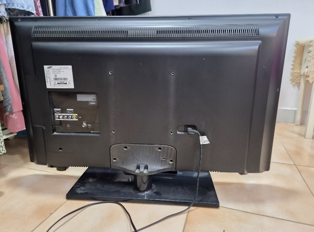 samsungTV - 2