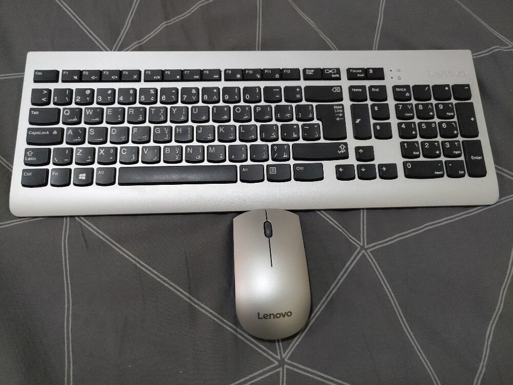 Lenovo wireless keyboard and mouse - 1