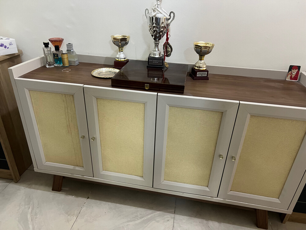 side drawers and long side table - 3