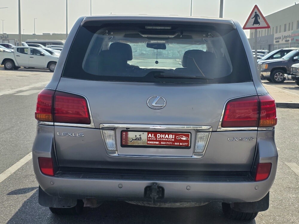 لكزس ال اكس 570 رمادي 2009 - 5