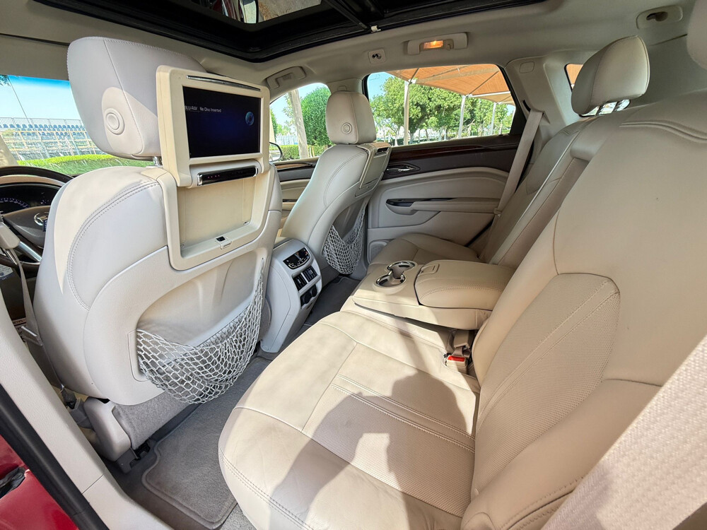 SRX4 Cadillac - 10