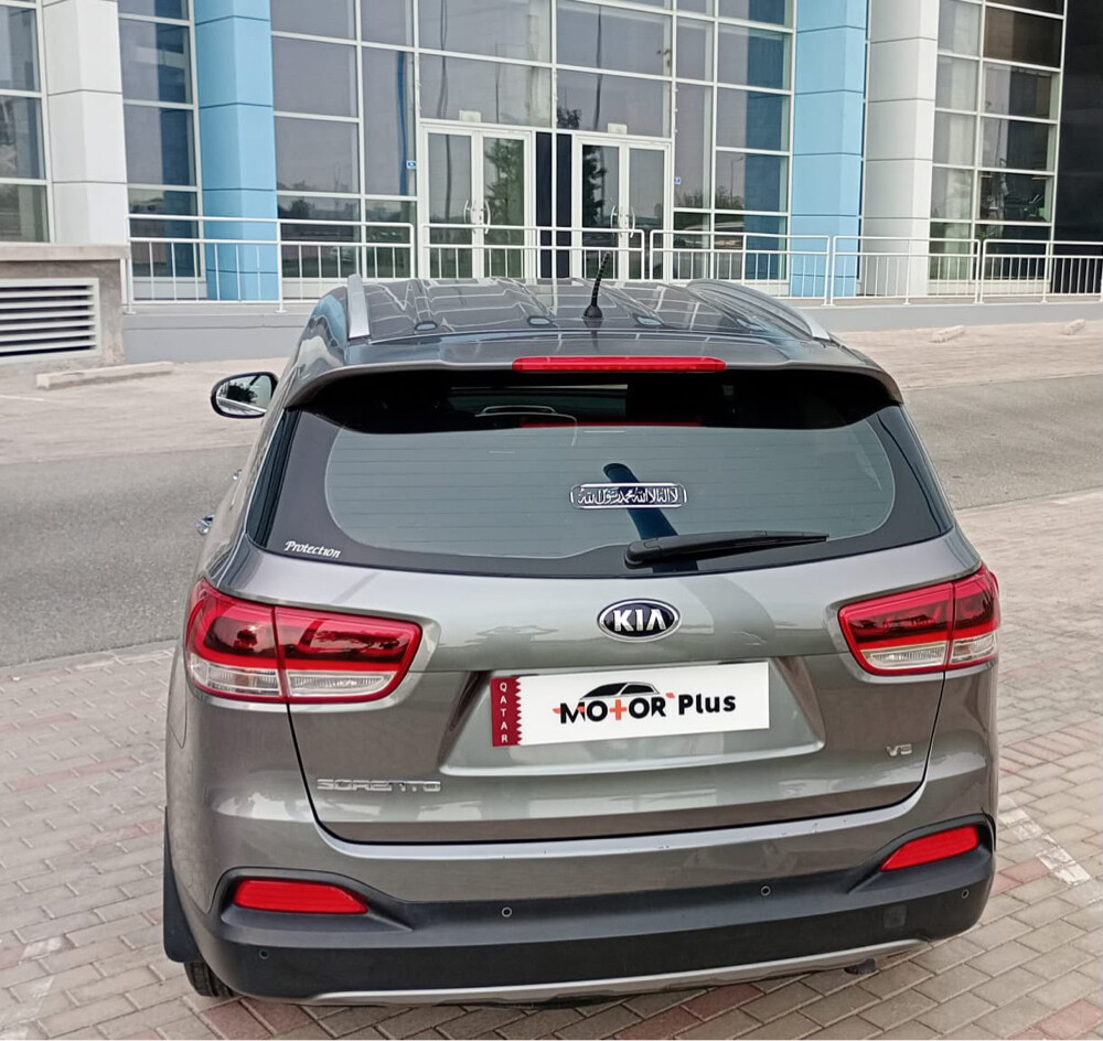 kia sorento  - 3