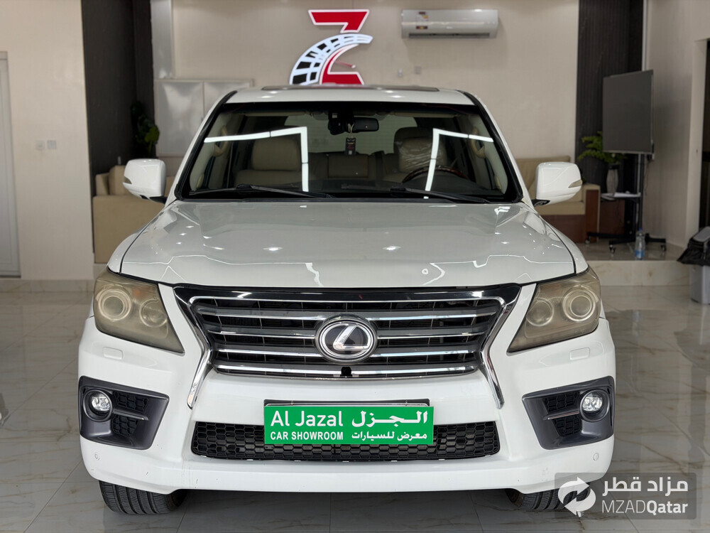 Lexus 2011 - 1