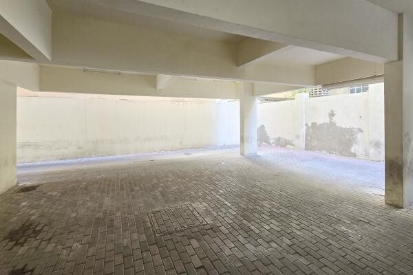 Office for rent in AL Muntazah - 10