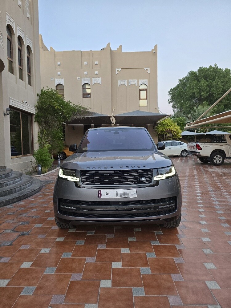 2022 Under warranty 8 cylinders - 2