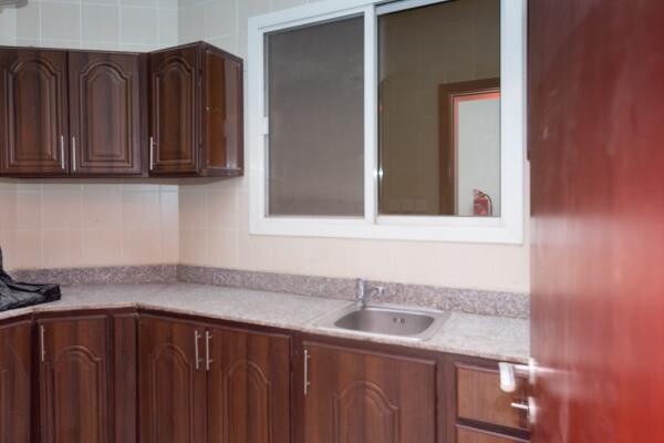 Office for  rent  in AlKhritiyat - 6