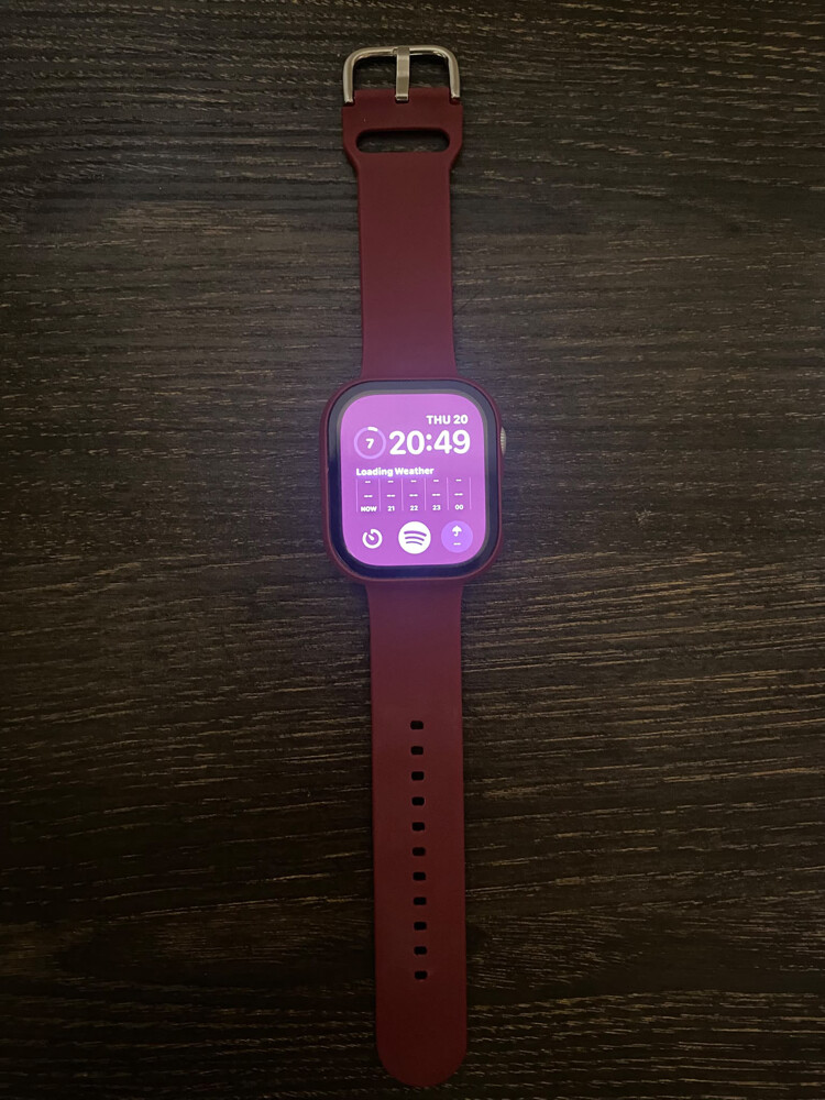 Series 10 46mm silver Apple watch - 4