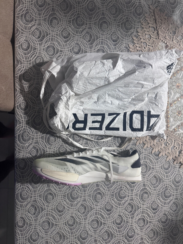 adizero spikes - 2
