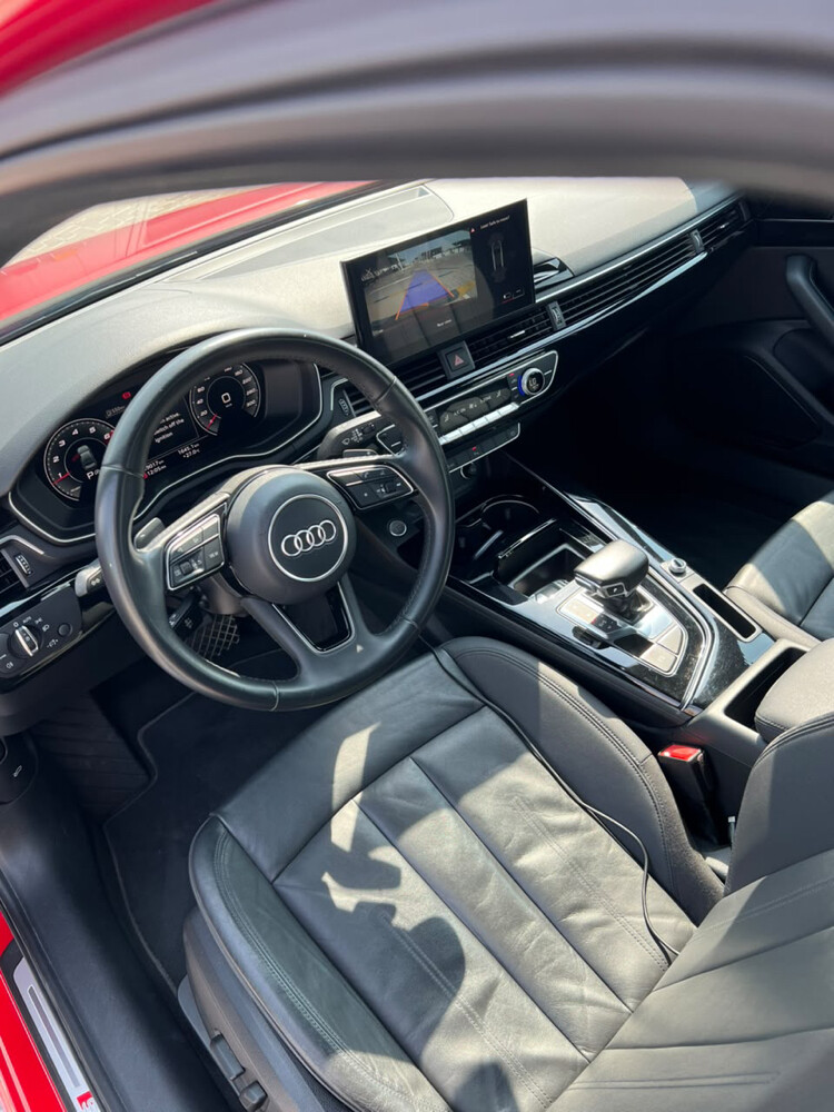 Premium 2020 Audi A4 S-Line (35 TFS - 7