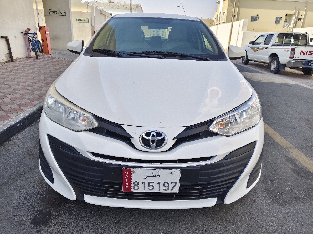 Toyota    Yaris    2019     sale - 3