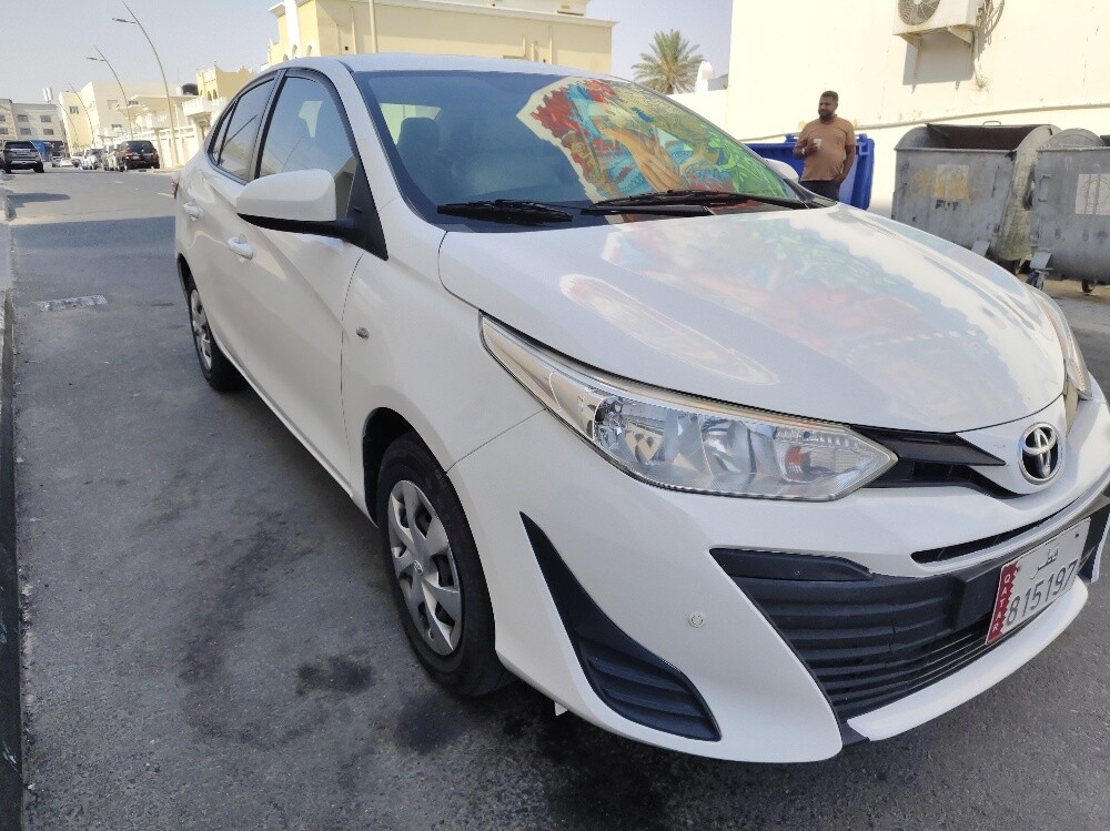 Toyota    Yaris    2019     sale - 4