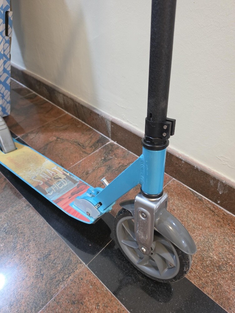 scoter for kids up to 100kg - 4