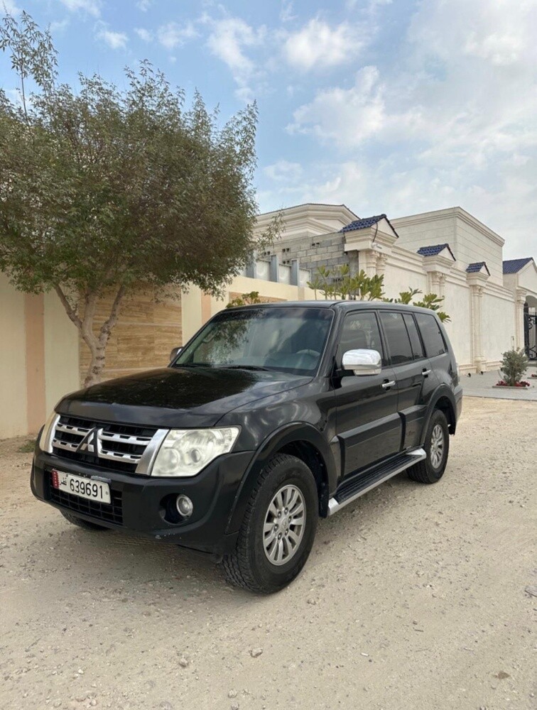 Mitsubishi     Pajero   2014 - 10