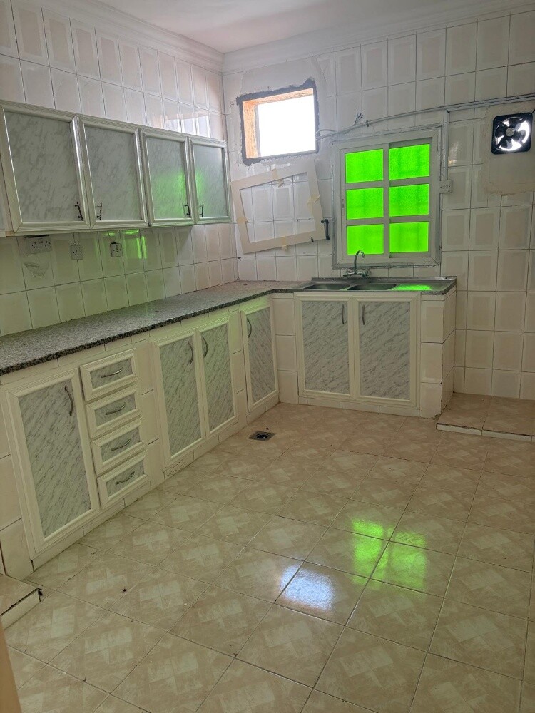 for rent in kartyat - 12