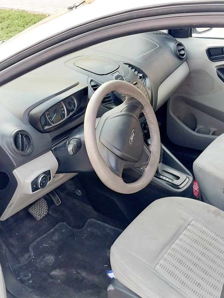سيارة فورد فيجو 2016 - 9