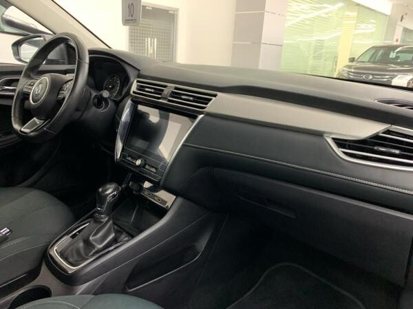 MG 5 1.5L 2024 37,346 KM - 8