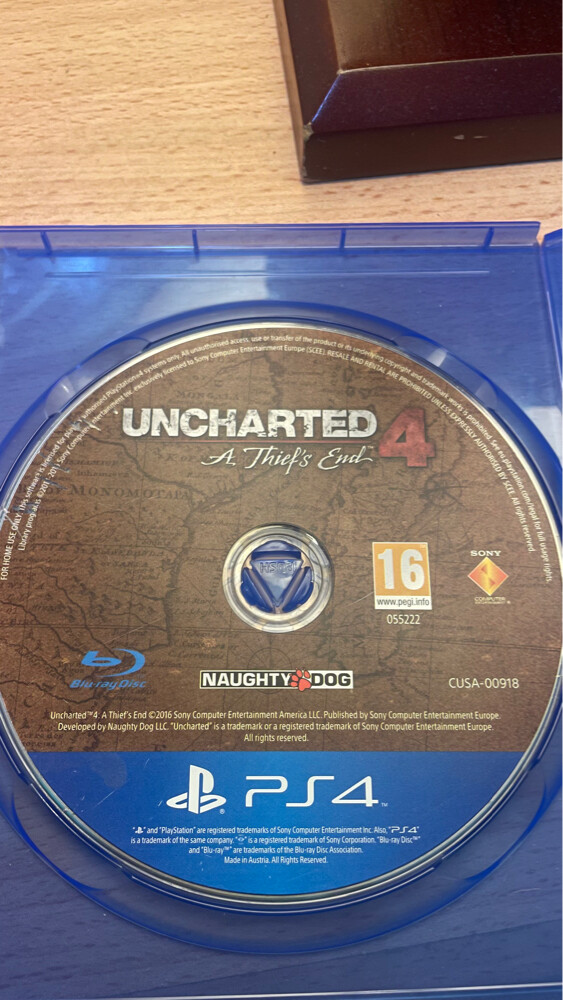 ps4 GAME  - 3