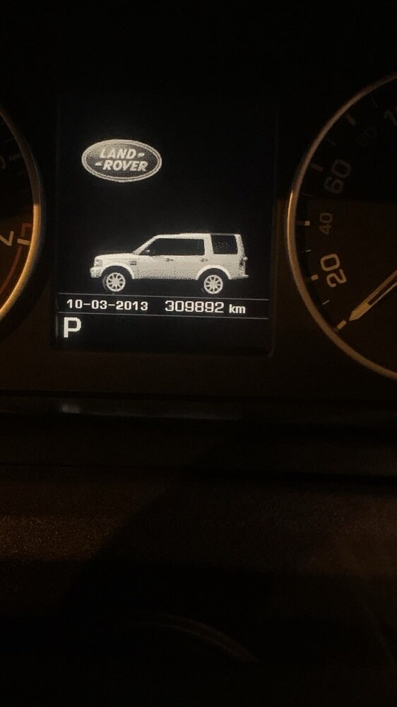 Family Used Landrover LR4 2016 HSE - 4