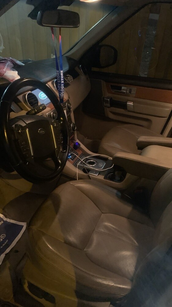 Family Used Landrover LR4 2016 HSE - 5