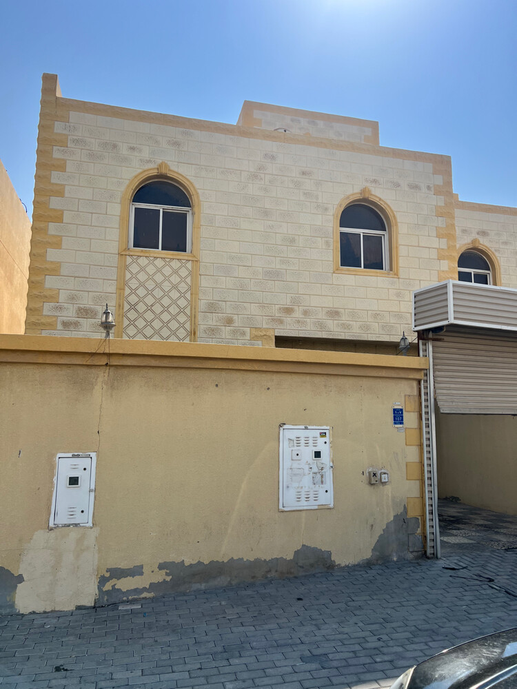 للايجار فيلافي الريال - 1