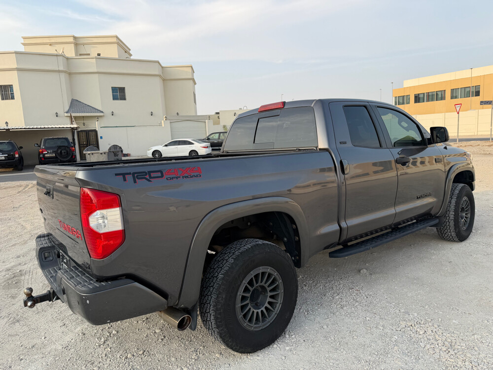 Tundra 2015 - 1