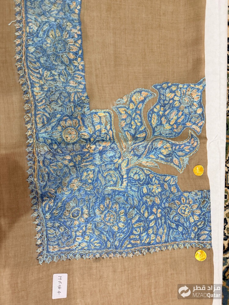 pashmina shawls / Ghutrah - 2