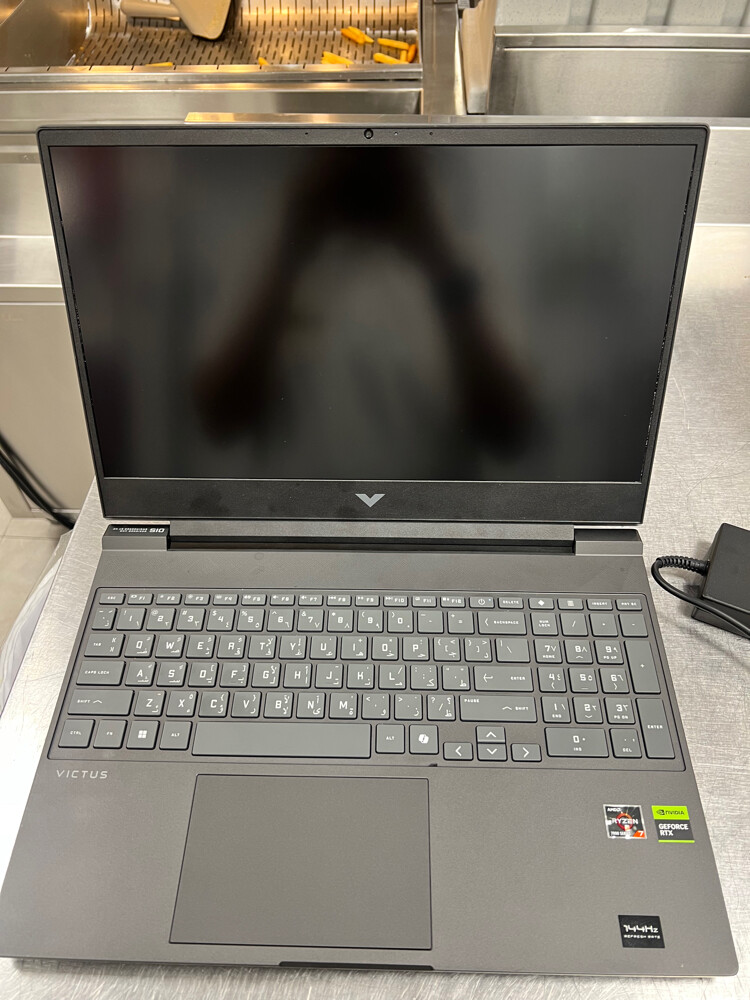 Gaming laptop - 4