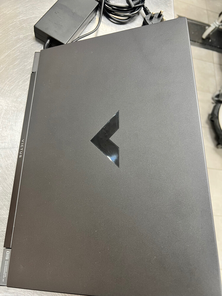 Gaming laptop - 3