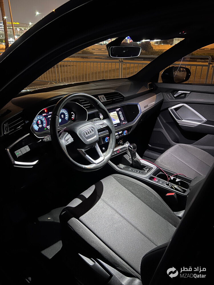 audi q3 2022  - 2