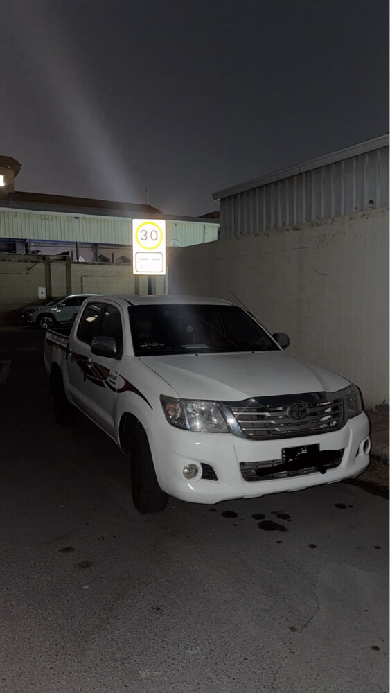 هايلوكس 2010 - 4