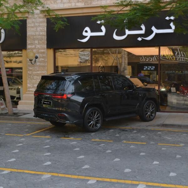 لكزس 600 سبورت 2024 - 5
