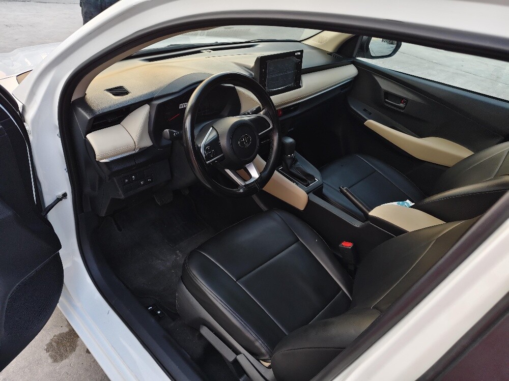 Toyota    Yaris      2026     sale - 11