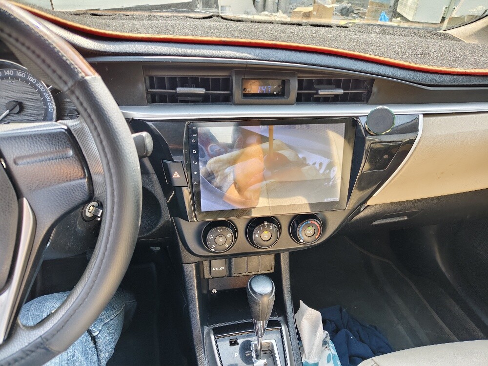 Toyota   Corolla   2016  TV screen - 16