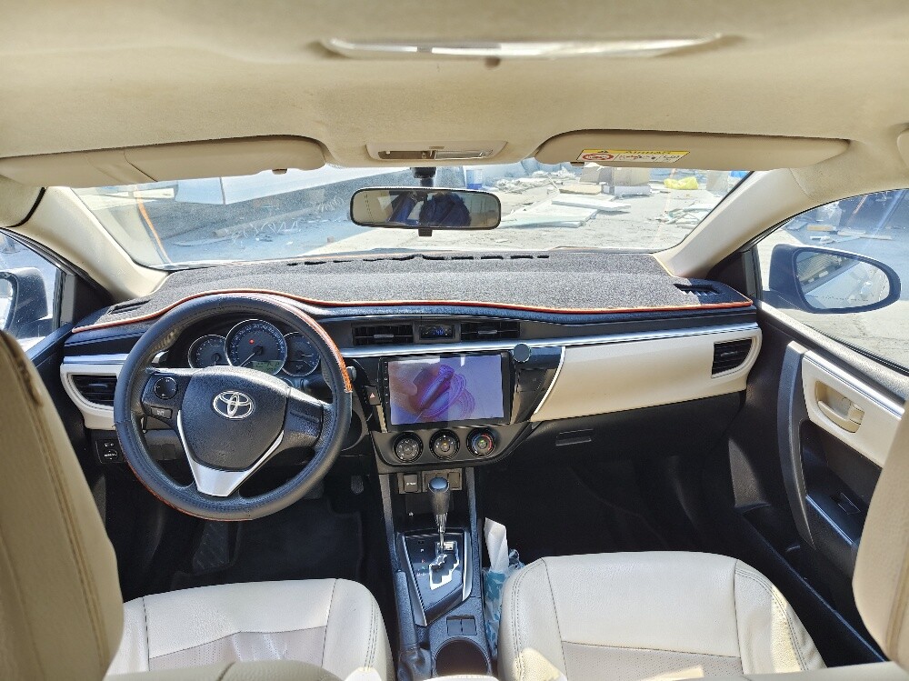 Toyota   Corolla   2016  TV screen - 12