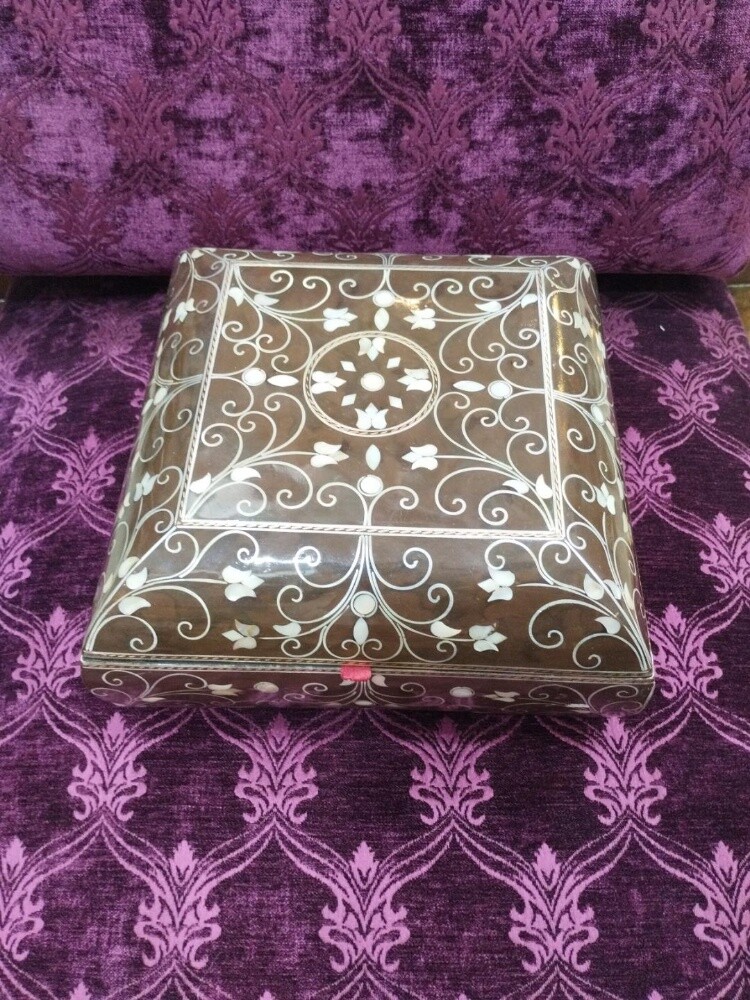 Good box and Arabic bukhar box - 1