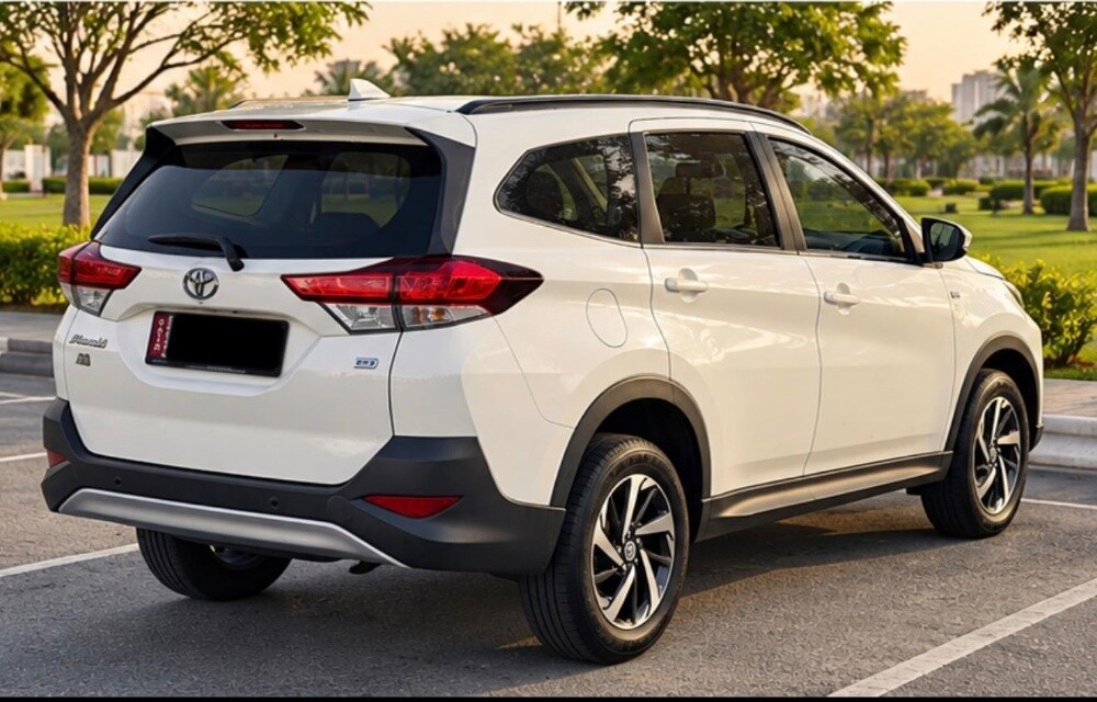 TOYOTA RUSH G (Like Brand New) - 4