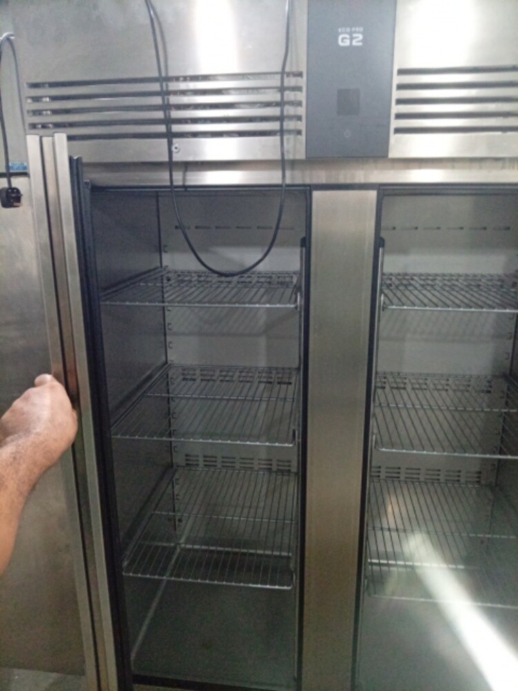 chiller dabell Door licke - 3
