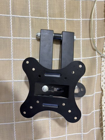 monitor arm - 1