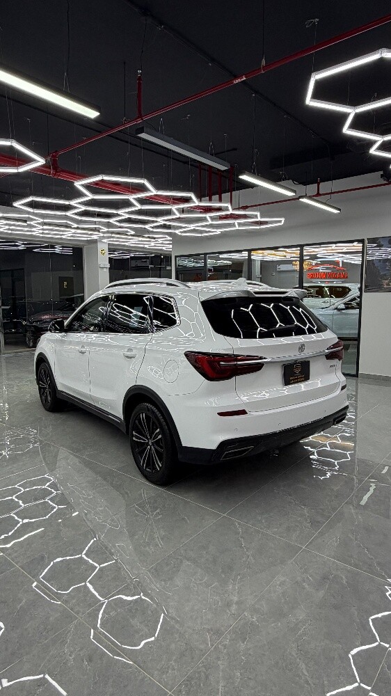 MG RX5 Automatic - 11