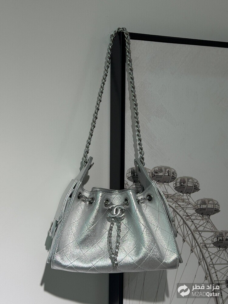 COCO 25 Small Handbag Silvery - 6