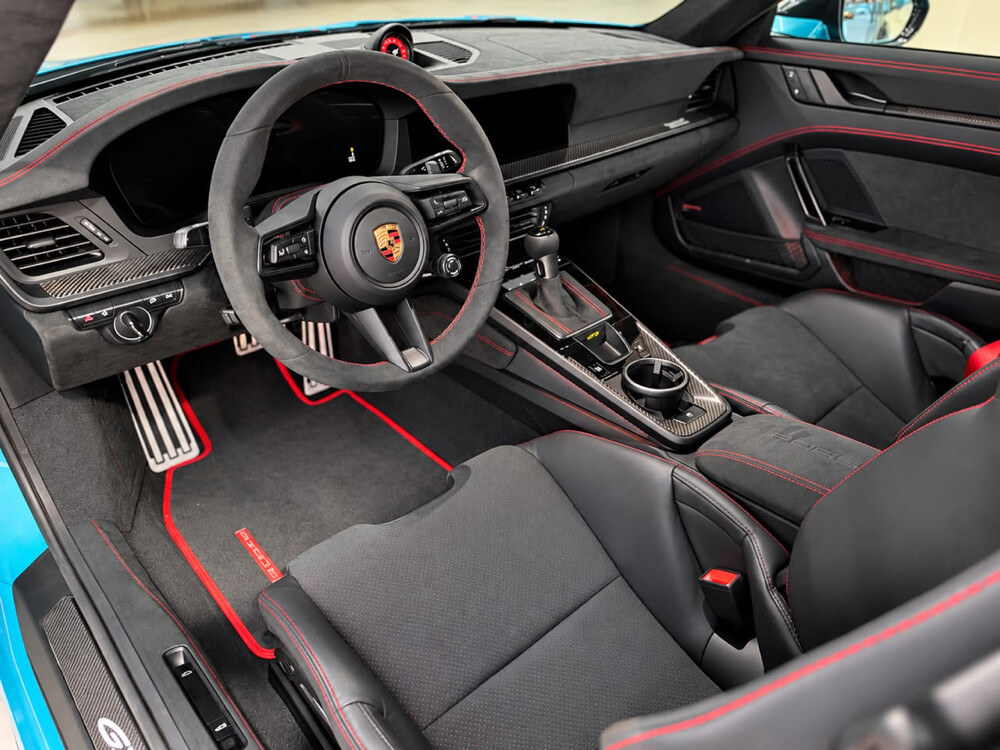 بورش 911 جي تي 3 موديل 2026 - 11