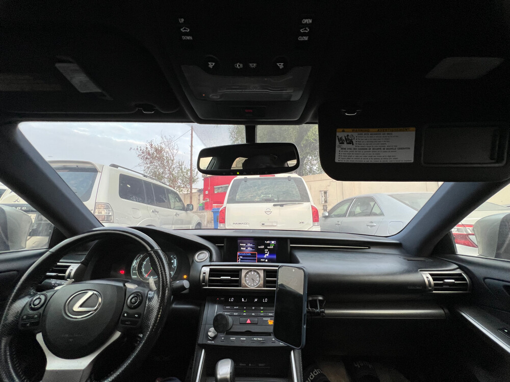 Lexus IS 200t turbo Fsports - 11