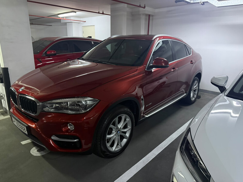 X6 71,000 km - 5