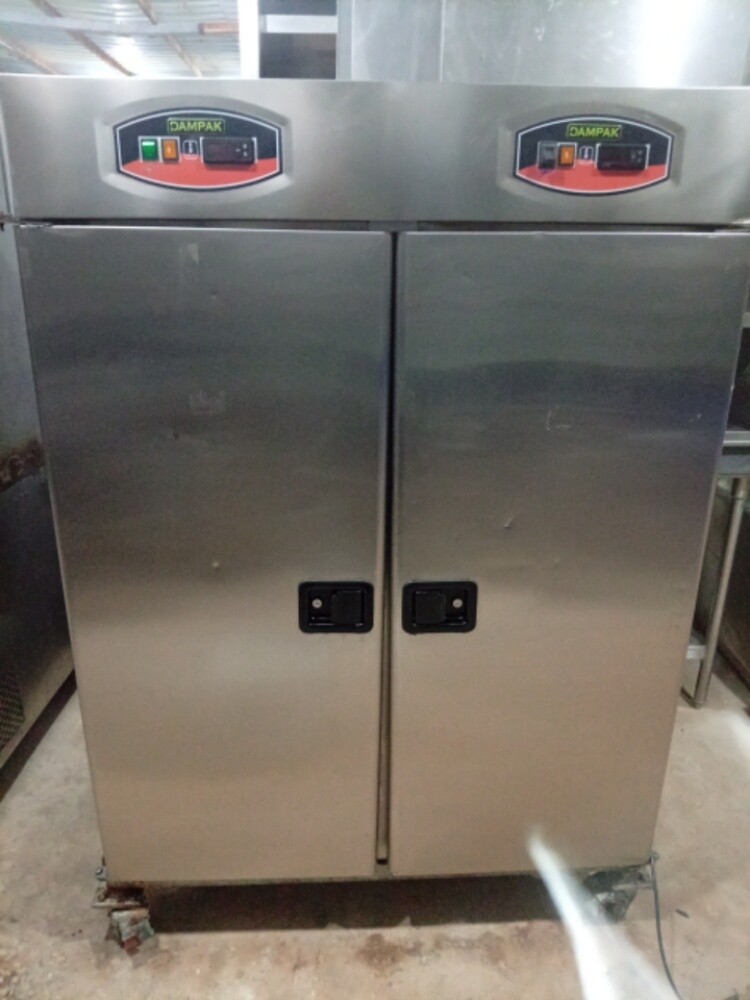 hutt cabinet - 2