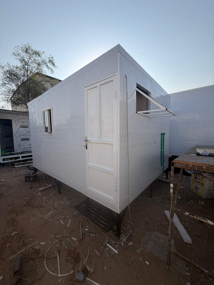 cabin kitchen &  toilet low price  - 4