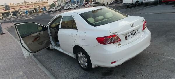 كورولا 2013 نظيفه جدا - 3