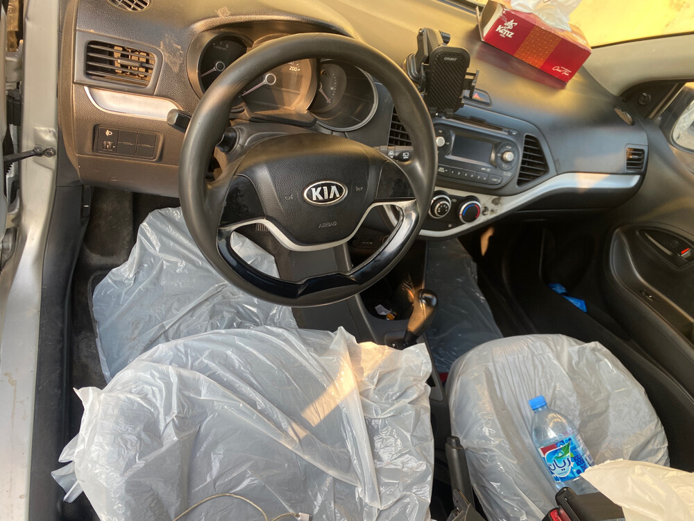 Kia picanto 15 model - 3