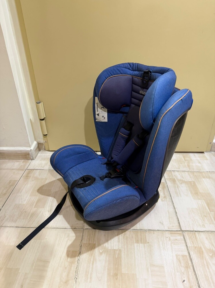 giggles iso car seat - 3